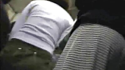 امرأة في سكس اسرائيلي رومانسي لباس ضيق يهيمن زوجة الأب الذي هو الغش وقحة